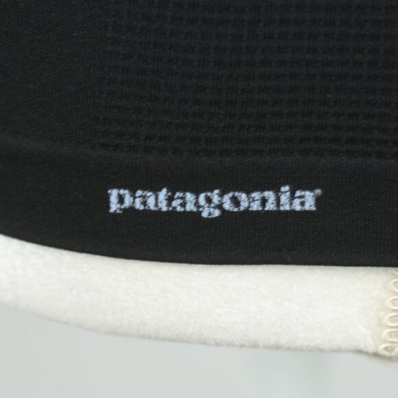 Patagonia Women's Large Black Capilene Mid Weight Long Sleeve Athletic Top - Picture 5 of 6